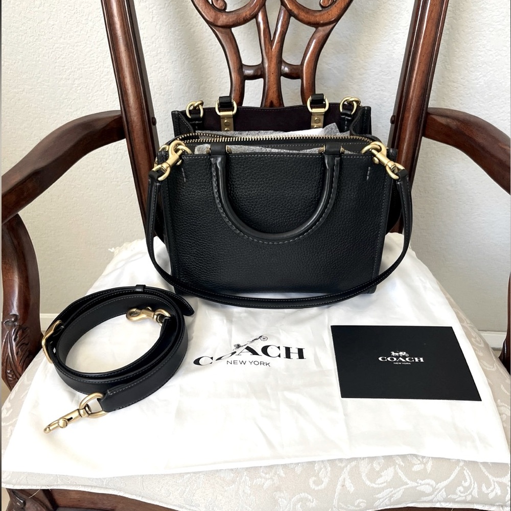 Coach Rogue 25 Brass/Black Pebble Leather